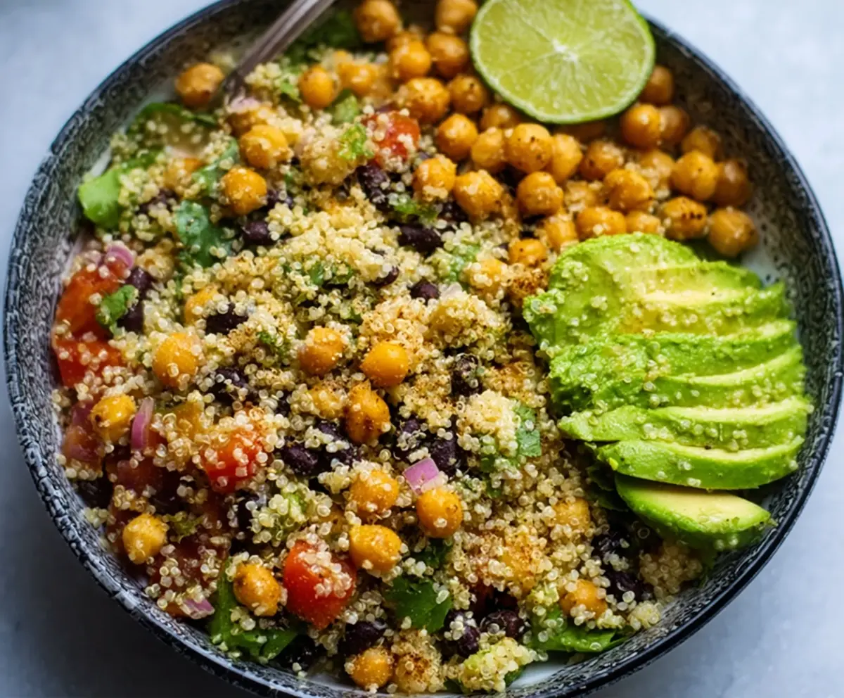 Easy Quinoa Bowl with Avocado & Chickpeas